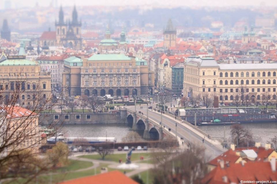 プラハ城からみたカレル橋 死ぬまでに行きたい 世界の絶景