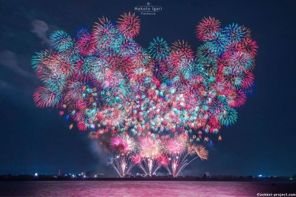 古河花火大会 タグの絶景写真 死ぬまでに行きたい 世界の絶景